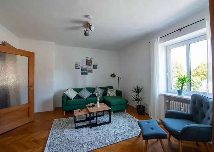 Bessa Homes 6 Personen 2 Schlafzimmer, 3 King Size, Betten, Balkon, Kueche